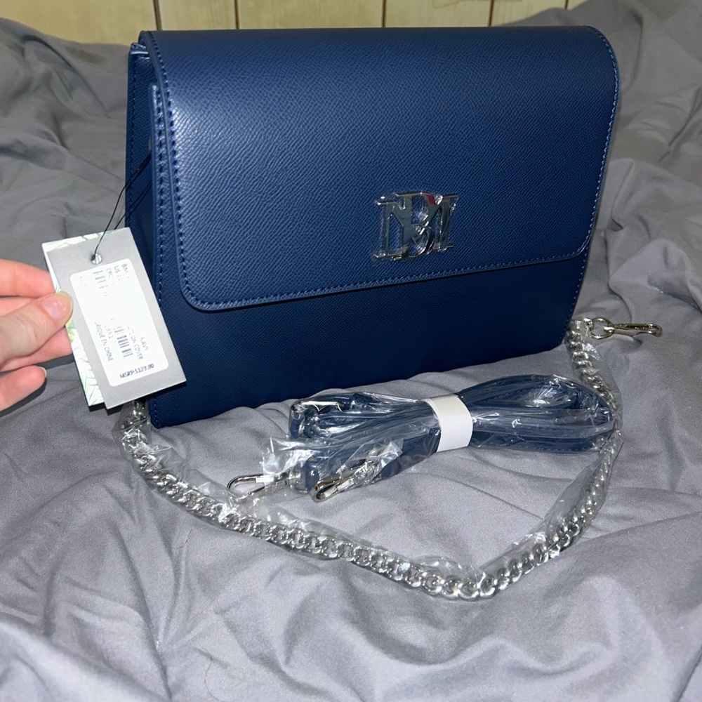 NWT Navy Badgley Mischka